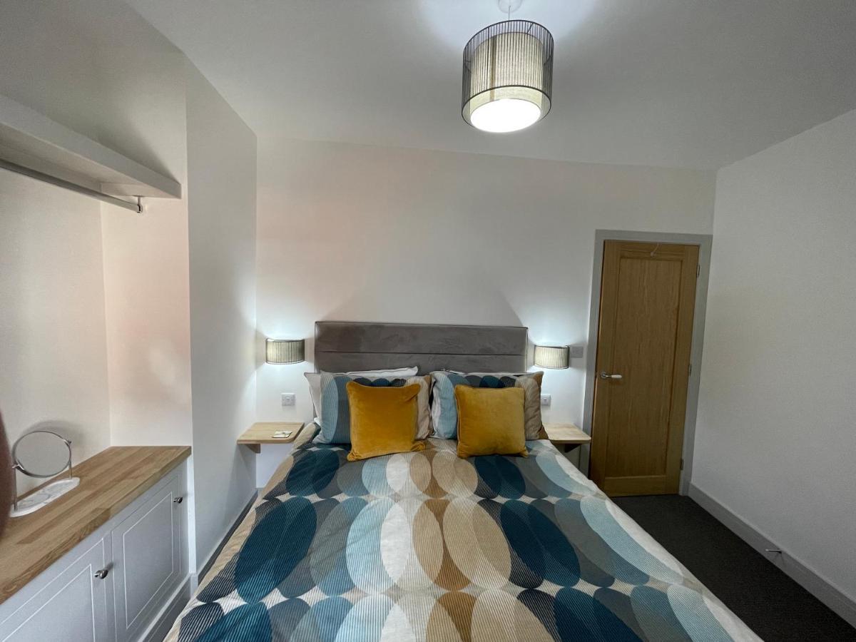 Lees Lookout Holt ,2 Bedroom Luxury Apartment With Private Parking Экстерьер фото