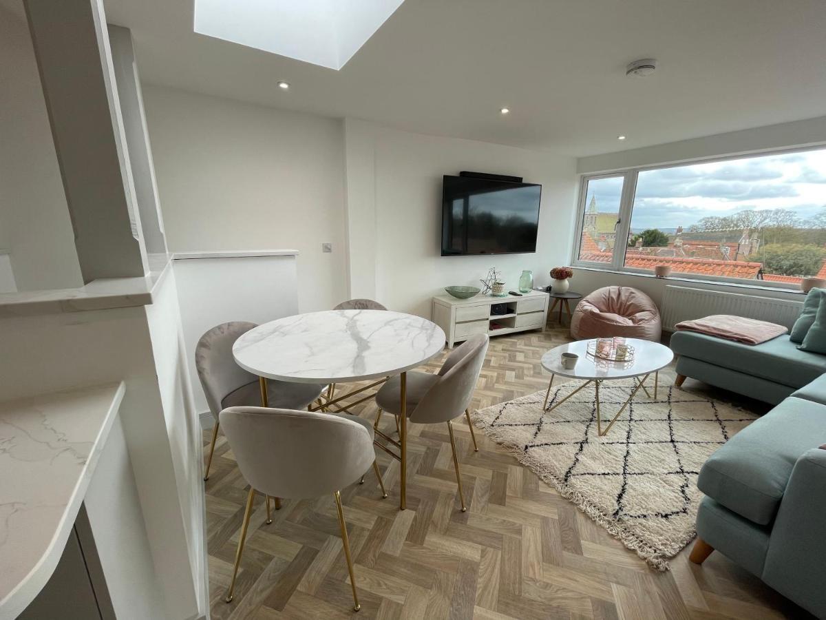 Lees Lookout Holt ,2 Bedroom Luxury Apartment With Private Parking Экстерьер фото